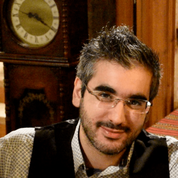 andreas_athanassakis-square.png