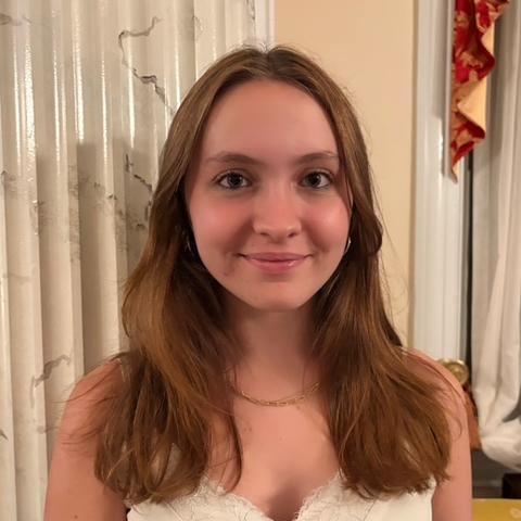 Portrait of Lauren Wood